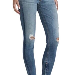 Women’s Rag and Bone size 27 Skinny Mid Rise Jeans with Zipper Ankle.